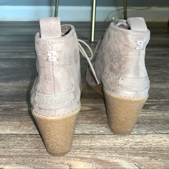 G.H Bass Tan Wedge Suede Ankle Boots Size 8 - Picture 10 of 14